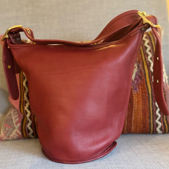 Vintage Coach Red Helen’s Legacy & Vintage Coach Wallet - Picture 4 of 16